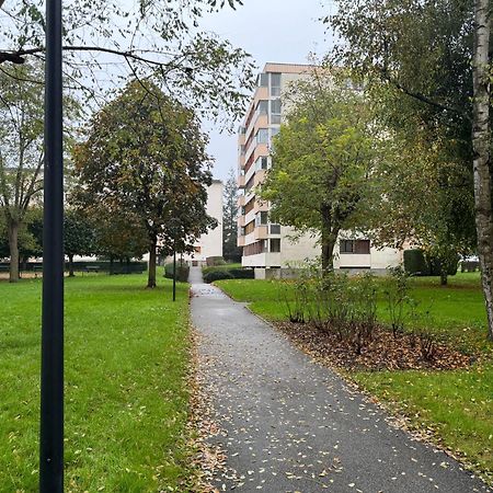 Appartement Periurbain De Paris Et Versailles Les Clayes-Sous-Bois Екстер'єр фото