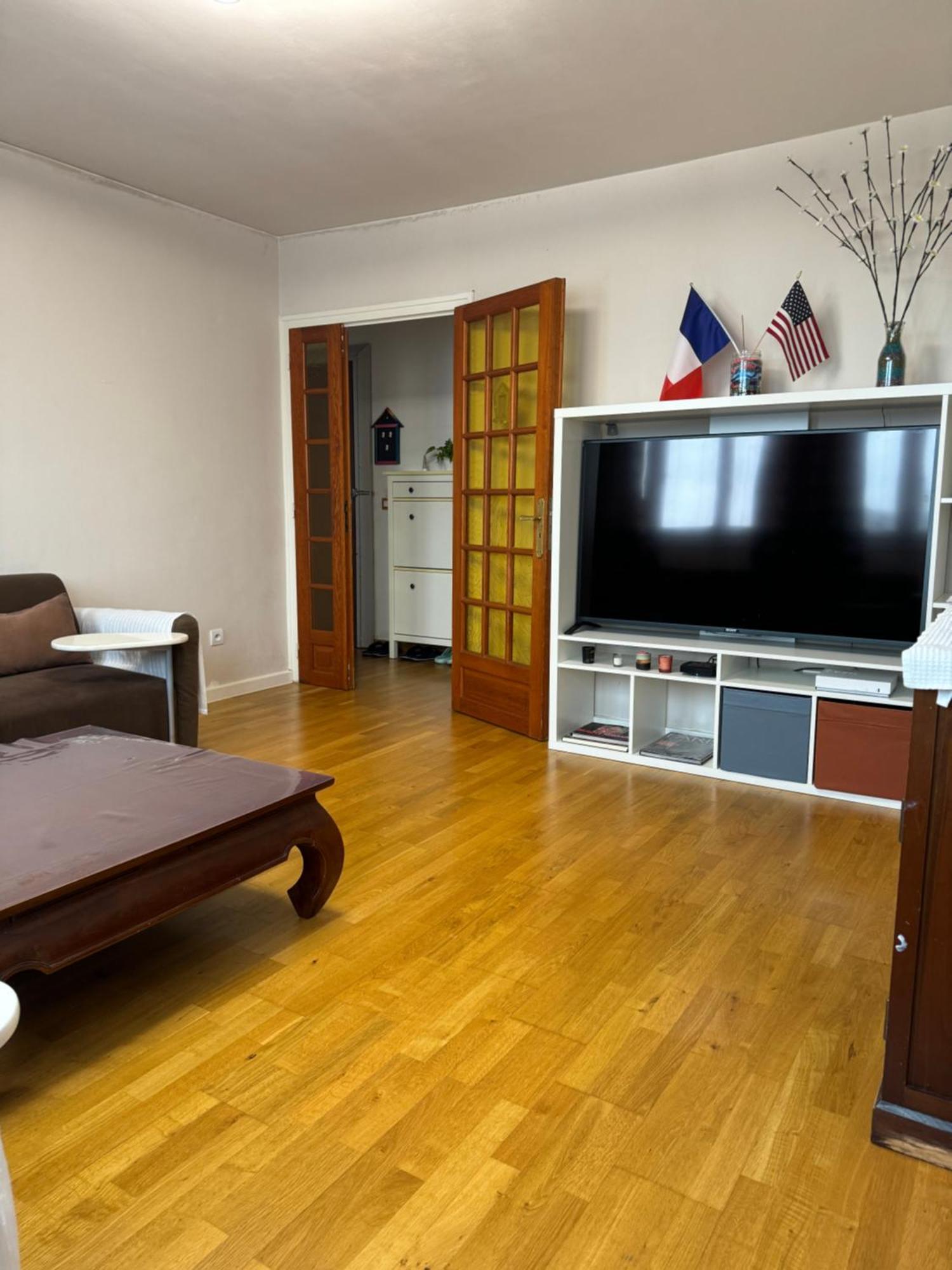 Appartement Periurbain De Paris Et Versailles Les Clayes-Sous-Bois Екстер'єр фото