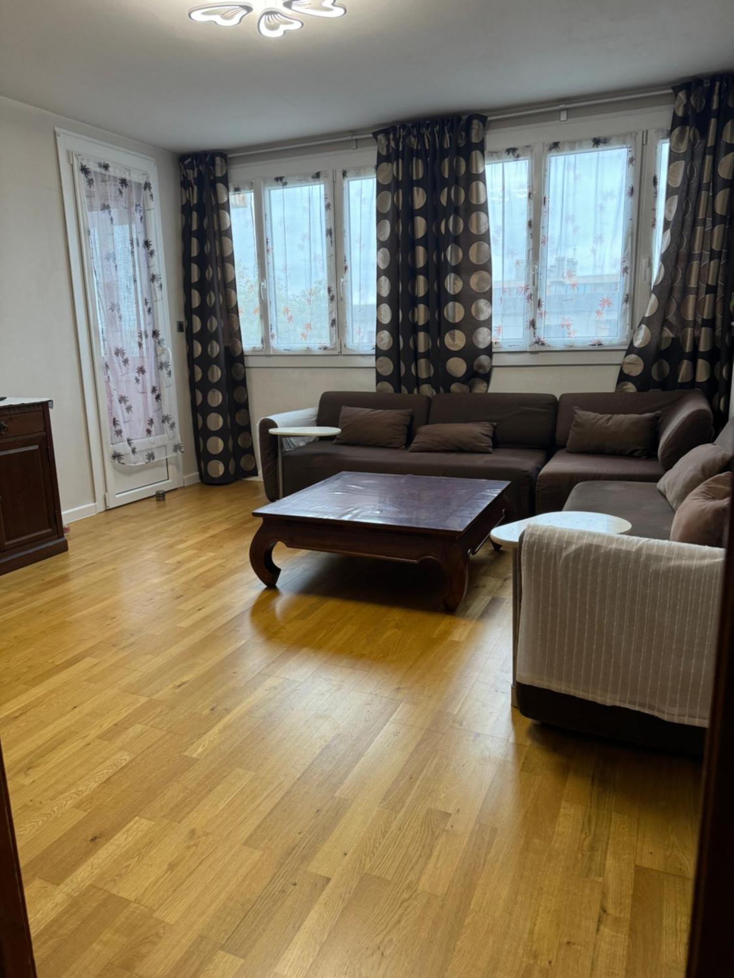 Appartement Periurbain De Paris Et Versailles Les Clayes-Sous-Bois Екстер'єр фото